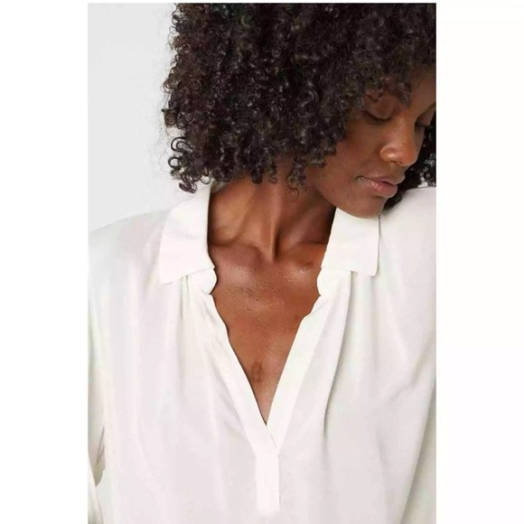 Velvet by Graham and Spencer Cream Blouse Size S Excellent Condition - Picture 3 of 10